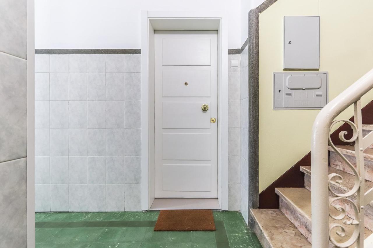 Vita Portucale ! Moscavide Casa Branca W/ Terrace リスボン エクステリア 写真